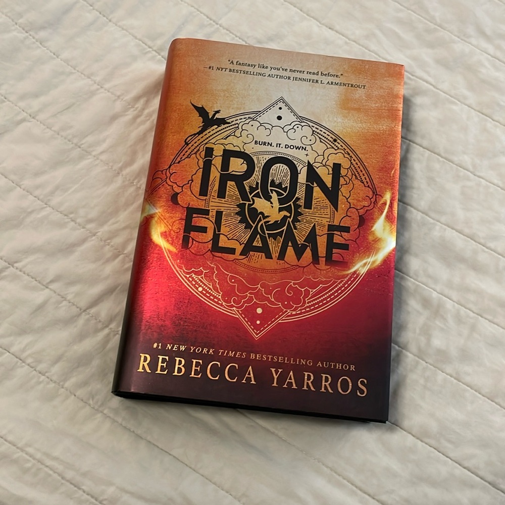 Sprayed Edges IRON FLAME Hardback by Rebecca Yarros